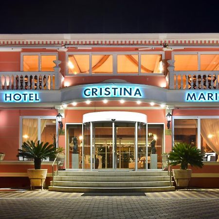 Hotel Cristina Maris Loutraki  Exterior photo