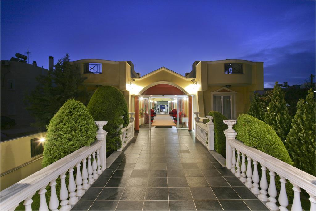 Hotel Cristina Maris Loutraki  Exterior photo